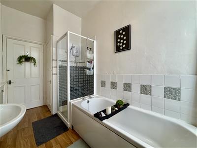 Picture 10